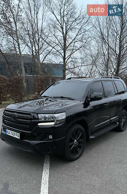 Позашляховик / Кросовер Toyota Land Cruiser 2011 в Києві