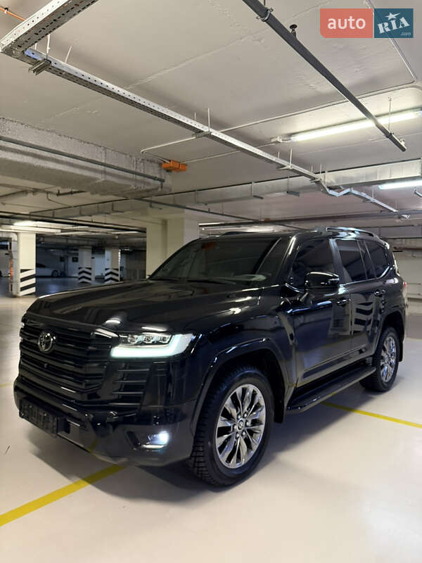 Внедорожник / Кроссовер Toyota Land Cruiser 2021 в Киеве фото 26 Внедорожник / Кроссовер Toyota Land Cruiser 2021 в Киеве