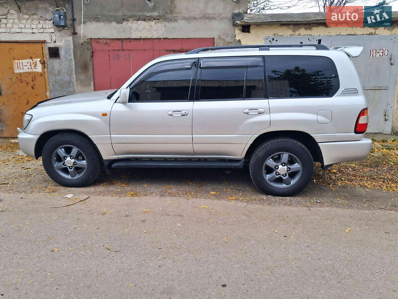 Toyota Land Cruiser 2006