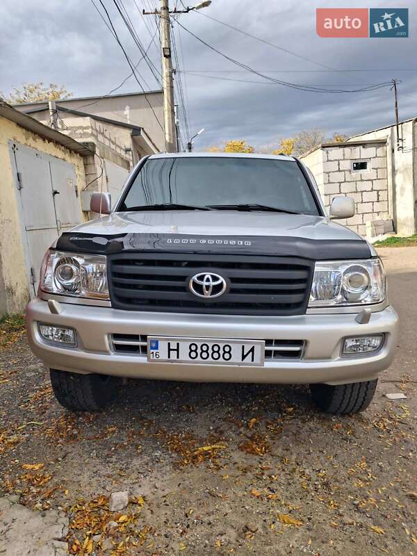 Позашляховик / Кросовер Toyota Land Cruiser 2006 в Одесі фото 8 Позашляховик / Кросовер Toyota Land Cruiser 2006 в Одесі