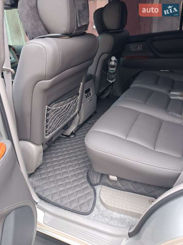 Позашляховик / Кросовер Toyota Land Cruiser 2006 в Одесі фото 15 Позашляховик / Кросовер Toyota Land Cruiser 2006 в Одесі