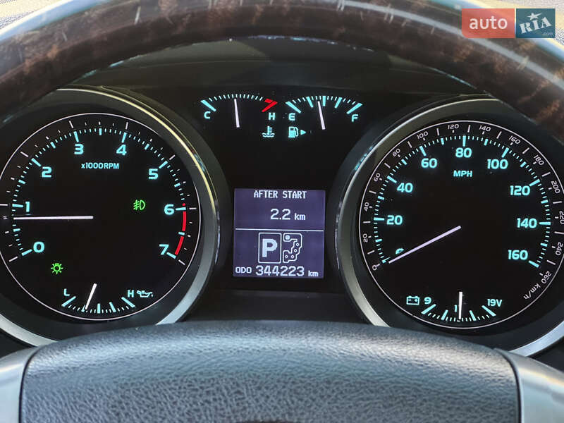 Внедорожник / Кроссовер Toyota Land Cruiser 2008 в Киеве