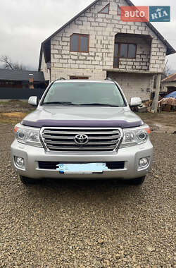 Позашляховик / Кросовер Toyota Land Cruiser 2013 в Тячеві