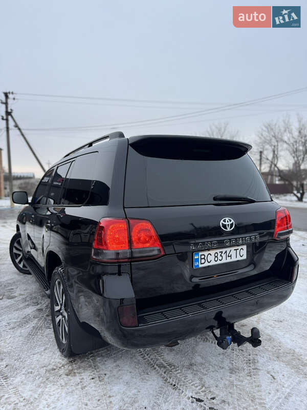 Позашляховик / Кросовер Toyota Land Cruiser 2008 в Києві