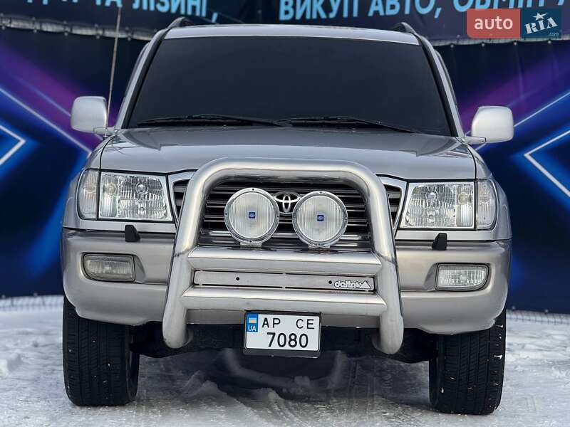Внедорожник / Кроссовер Toyota Land Cruiser 2002 в Запорожье
