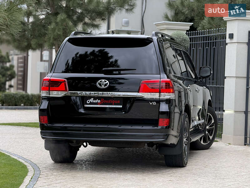 Позашляховик / Кросовер Toyota Land Cruiser 2015 в Одесі