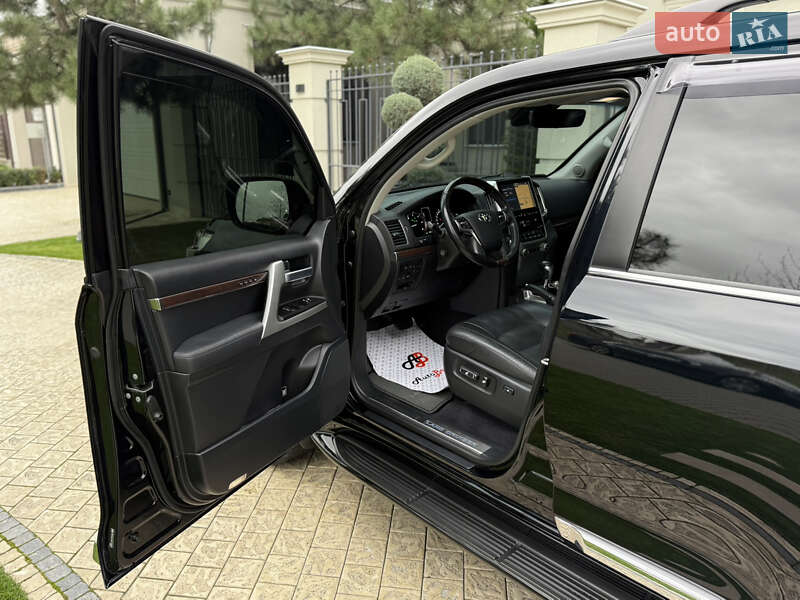 Позашляховик / Кросовер Toyota Land Cruiser 2015 в Одесі