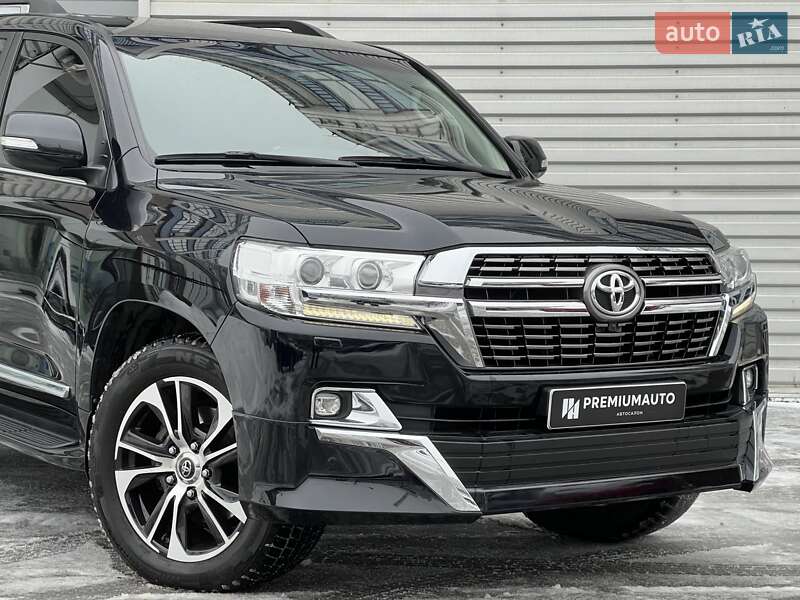 Позашляховик / Кросовер Toyota Land Cruiser 2016 в Києві фото 4 Позашляховик / Кросовер Toyota Land Cruiser 2016 в Києві