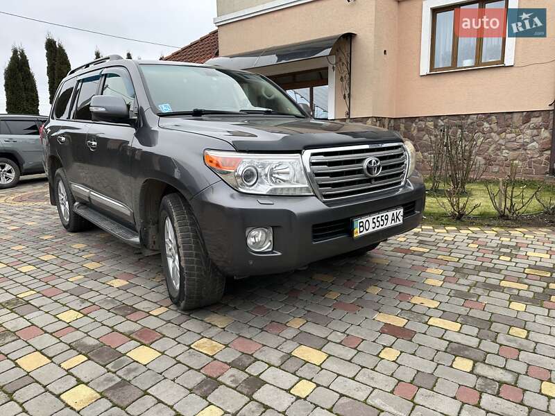 Toyota Land Cruiser 2015