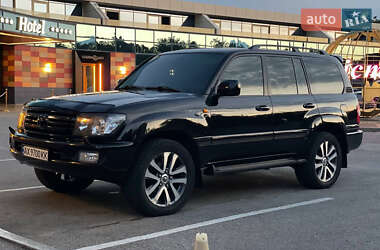 Позашляховик / Кросовер Toyota Land Cruiser 2006 в Дніпрі