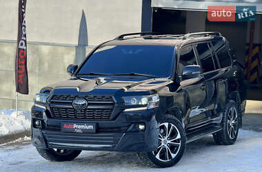 Внедорожник / Кроссовер Toyota Land Cruiser 2020 в Харькове