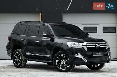 Внедорожник / Кроссовер Toyota Land Cruiser 2019 в Киеве