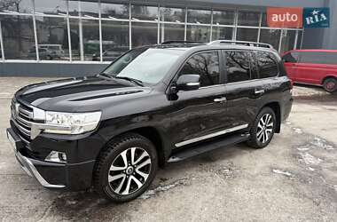 Внедорожник / Кроссовер Toyota Land Cruiser 2018 в Днепре