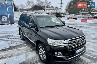 Позашляховик / Кросовер Toyota Land Cruiser 2016 в Чернівцях