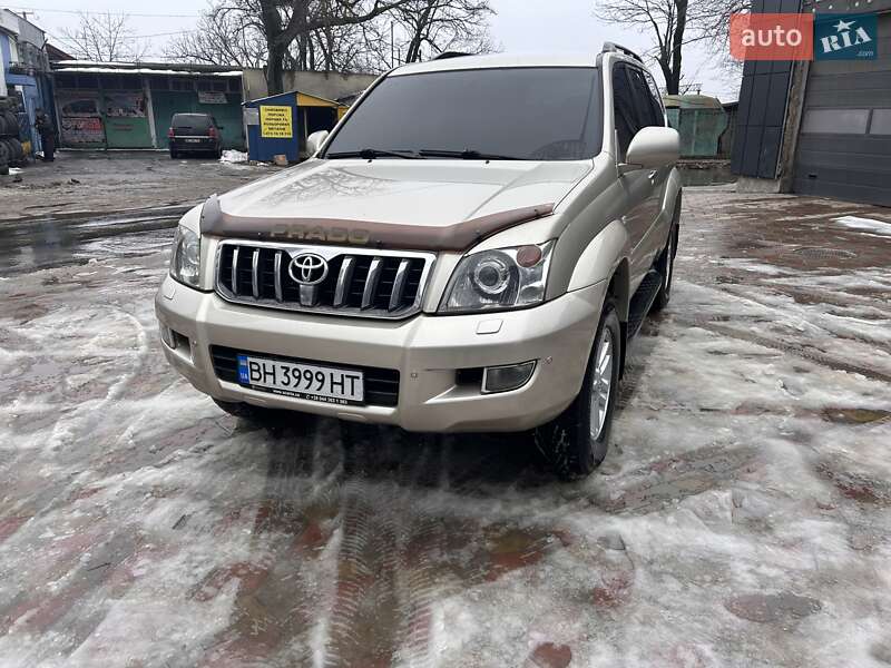 Toyota Land Cruiser 2005