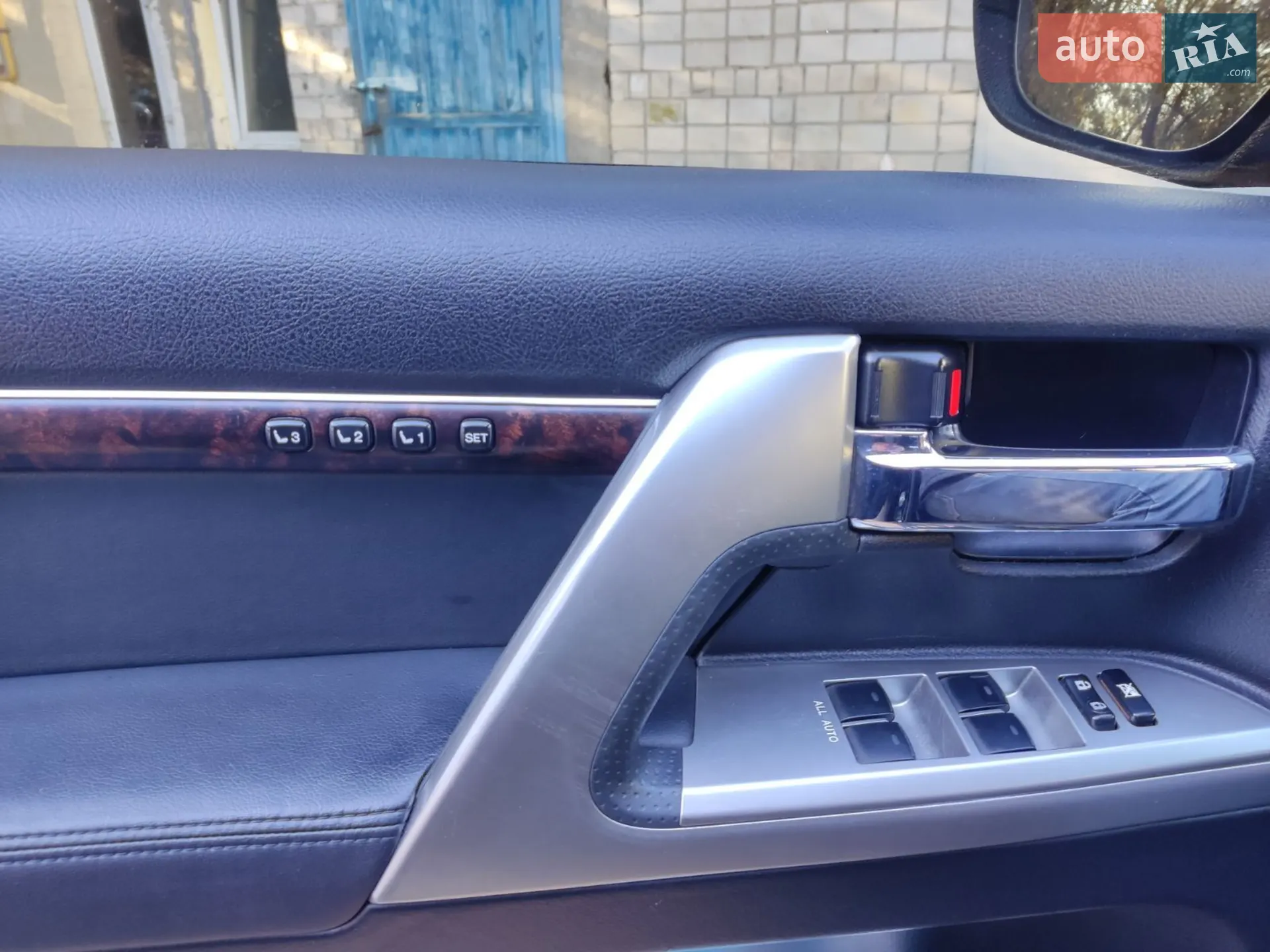 2012 Toyota Land Cruiser - мініатюра 9