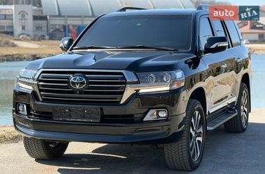 Внедорожник / Кроссовер Toyota Land Cruiser 2018 в Днепре
