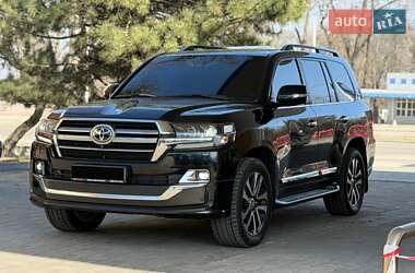 Позашляховик / Кросовер Toyota Land Cruiser 2019 в Дніпрі