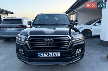 Внедорожник / Кроссовер Toyota Land Cruiser 2018 в Ивано-Франковске