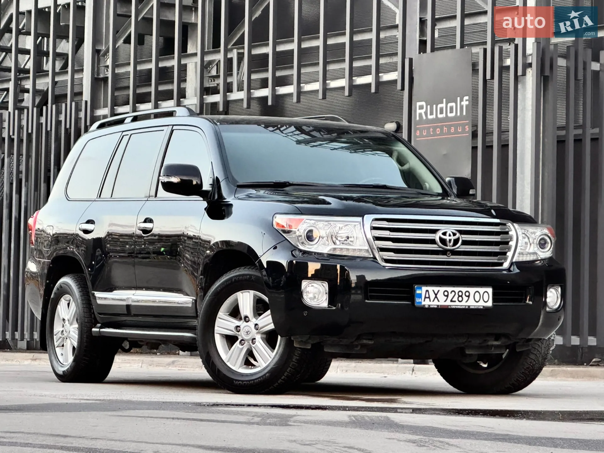 Toyota Land Cruiser 2013