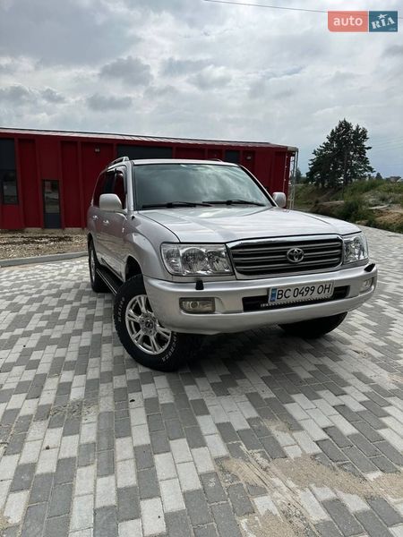 Toyota Land Cruiser 2004 Toyota Land Cruiser 2004