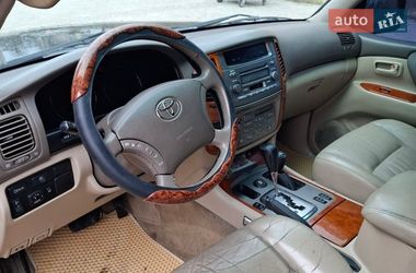 Позашляховик / Кросовер Toyota Land Cruiser 2006 в Тернополі