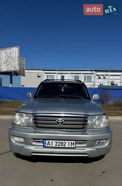 Внедорожник / Кроссовер Toyota Land Cruiser 2006 в Киеве
