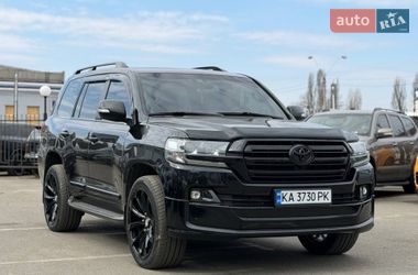 Внедорожник / Кроссовер Toyota Land Cruiser 2019 в Киеве