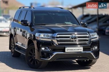 Внедорожник / Кроссовер Toyota Land Cruiser 2016 в Кривом Роге