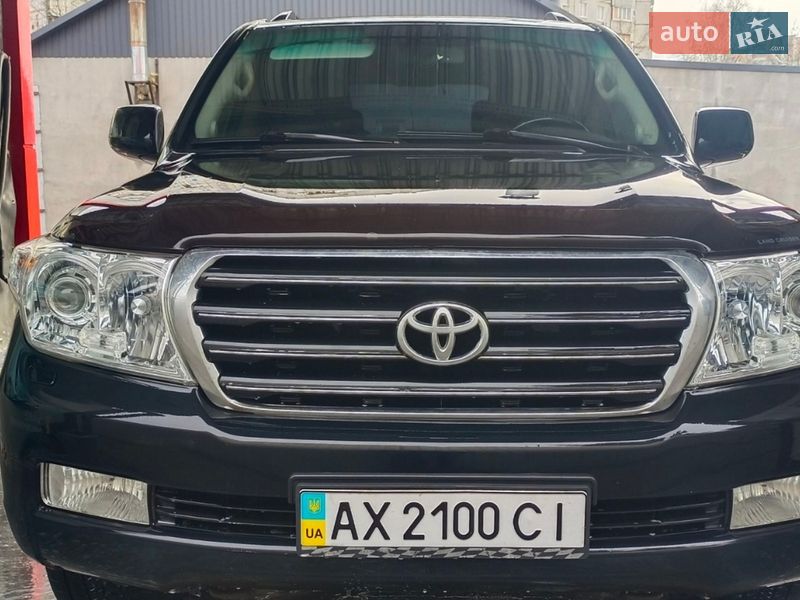 Toyota Land Cruiser 2008