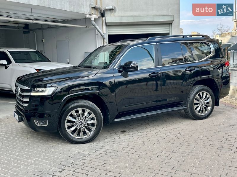 Внедорожник / Кроссовер Toyota Land Cruiser 2023 в Киеве