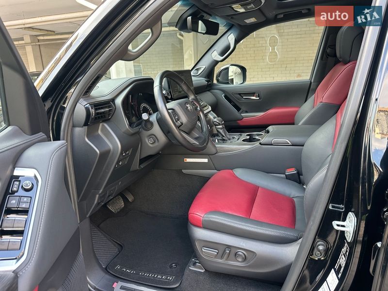 Внедорожник / Кроссовер Toyota Land Cruiser 2023 в Киеве