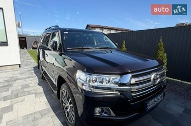 Внедорожник / Кроссовер Toyota Land Cruiser 2019 в Киеве