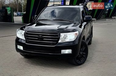 Позашляховик / Кросовер Toyota Land Cruiser 2011 в Одесі