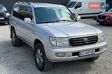 Внедорожник / Кроссовер Toyota Land Cruiser 2003 в Днепре