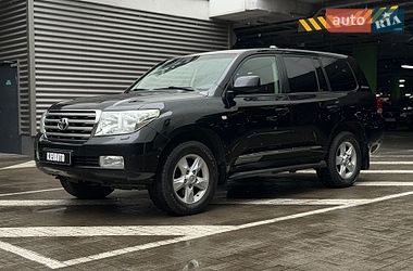 Позашляховик / Кросовер Toyota Land Cruiser 2011 в Києві