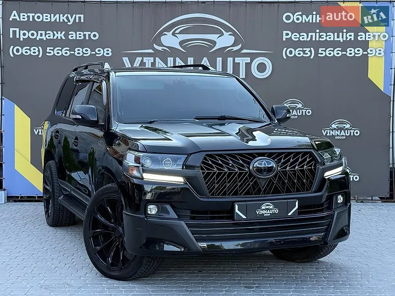 Toyota Land Cruiser