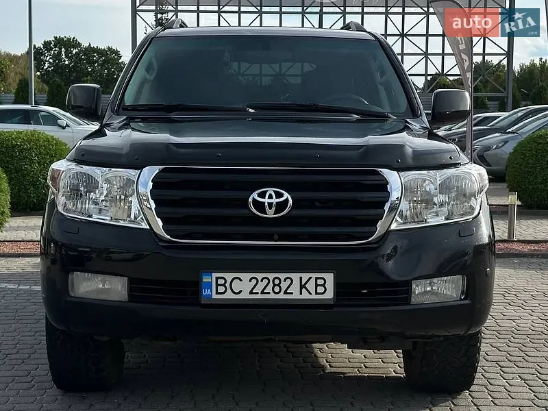 Toyota Land Cruiser