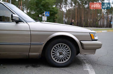 Седан Toyota Mark II 1987 в 