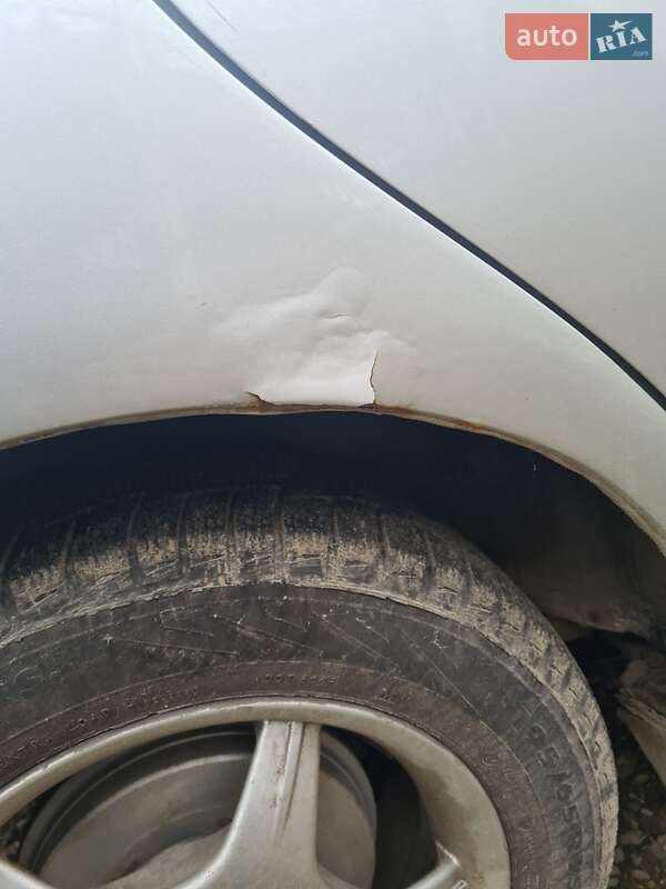 Хетчбек Toyota Matrix 2004 в Чернівцях