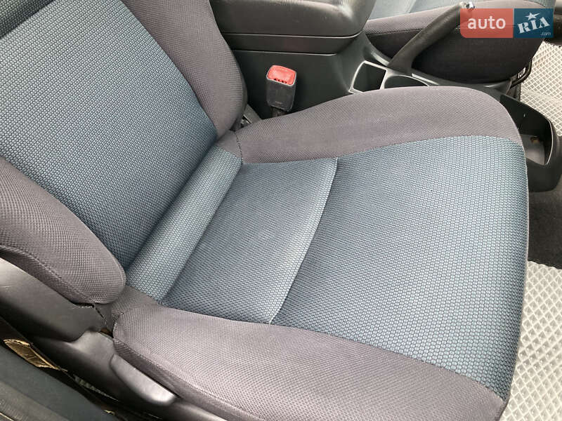 Хэтчбек Toyota Matrix 2005 в Виннице