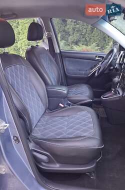 Хэтчбек Toyota Matrix 2003 в 