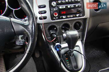Хэтчбек Toyota Matrix 2004 в 