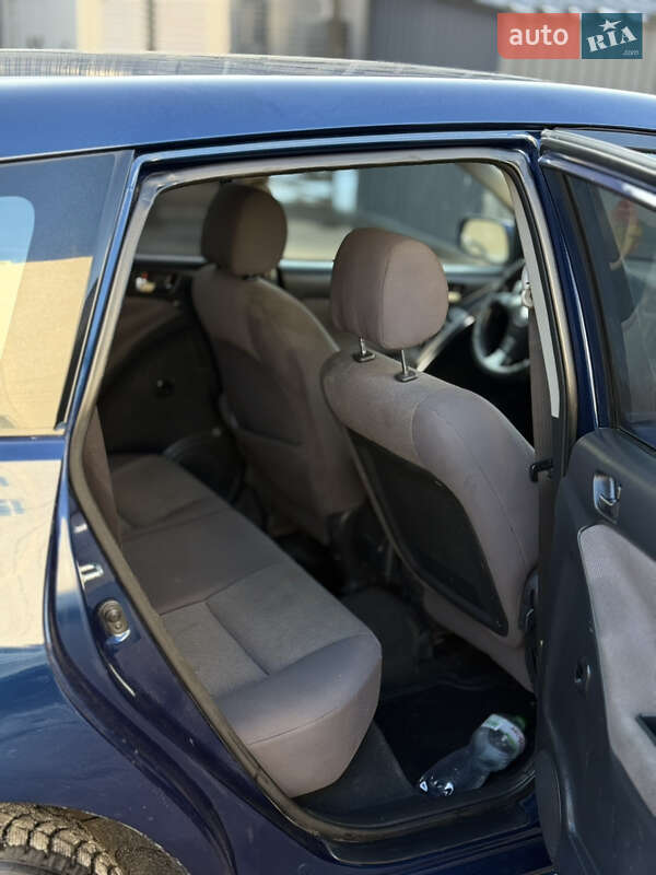 Хэтчбек Toyota Matrix 2003 в Одессе