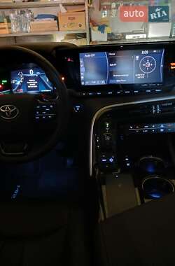 Седан Toyota Mirai 2022 в 