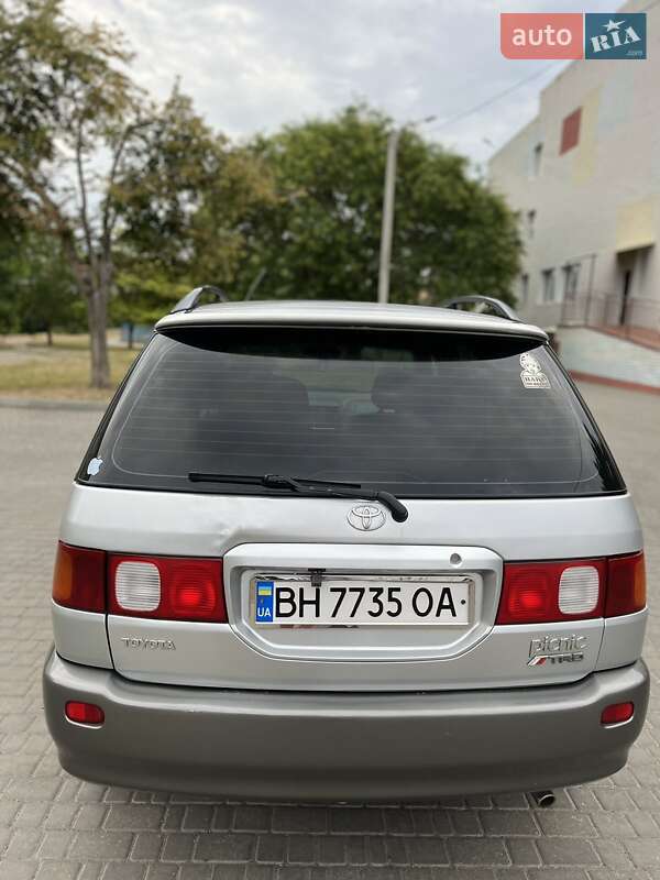 Мінівен Toyota Picnic 1997 в Одесі