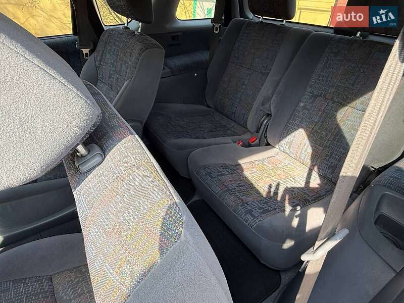 Мінівен Toyota Picnic 1997 в Одесі