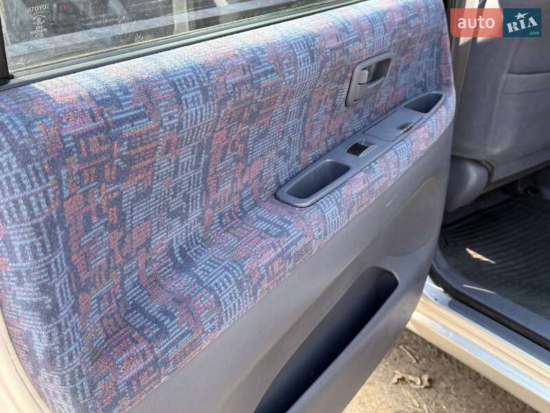 Мінівен Toyota Picnic 1997 в Одесі