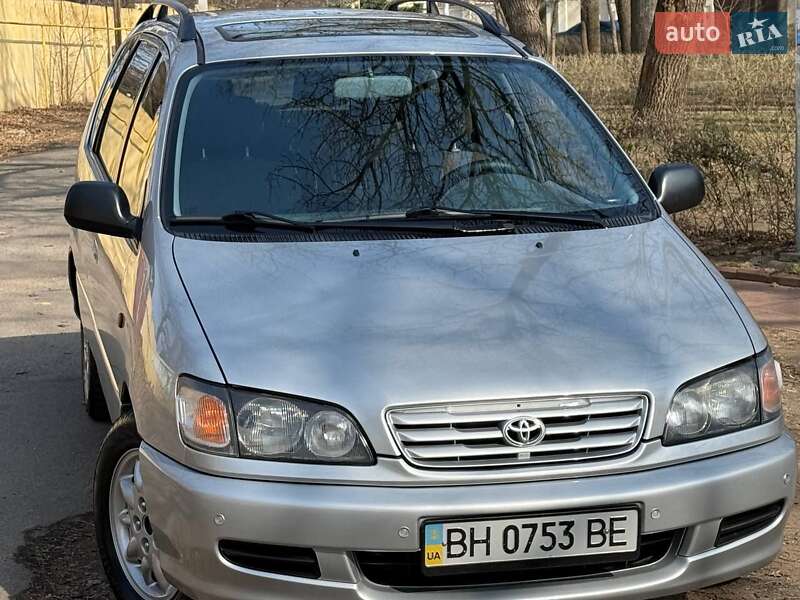 Мінівен Toyota Picnic 1997 в Одесі