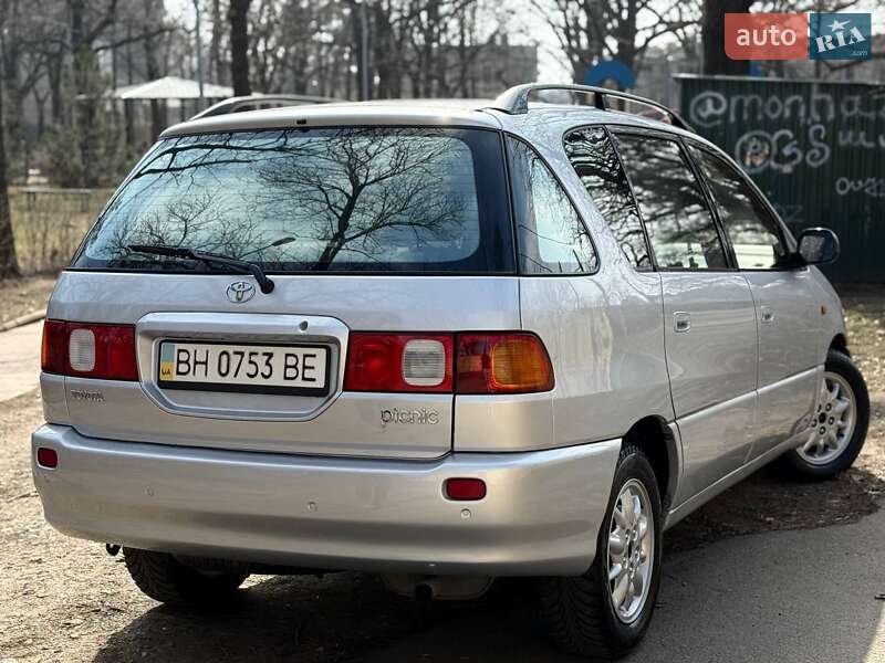 Мінівен Toyota Picnic 1997 в Одесі
